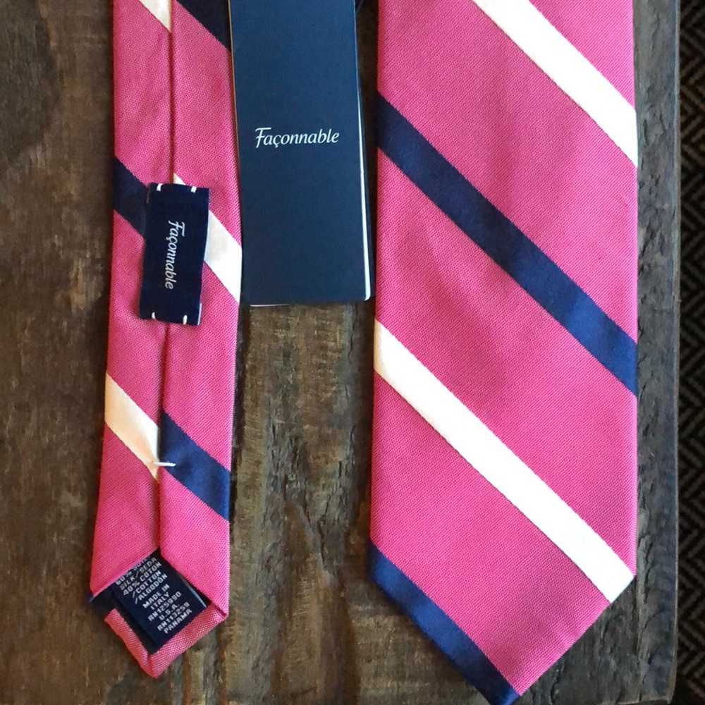 Façonnable tie. Brand new.
